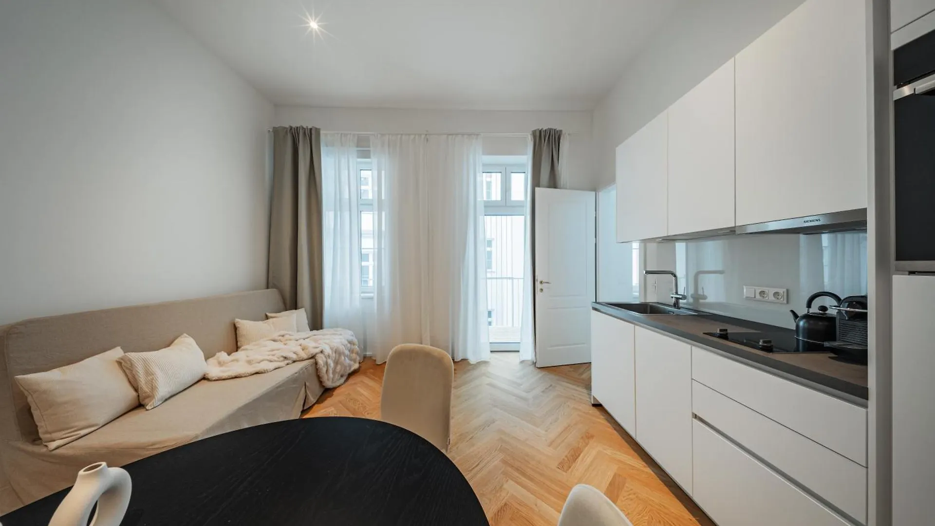 The Opera Haven Apartment Vienna 0*,  Austria
